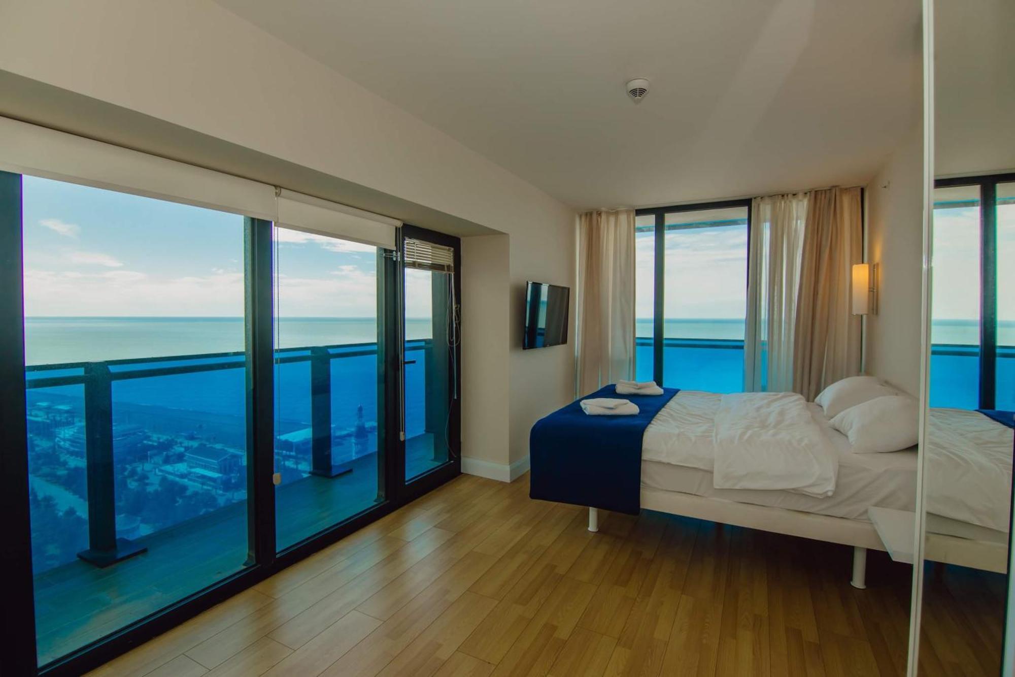 Orbi City Center Sea View Aparthotel บาทูมิ ภายนอก รูปภาพ