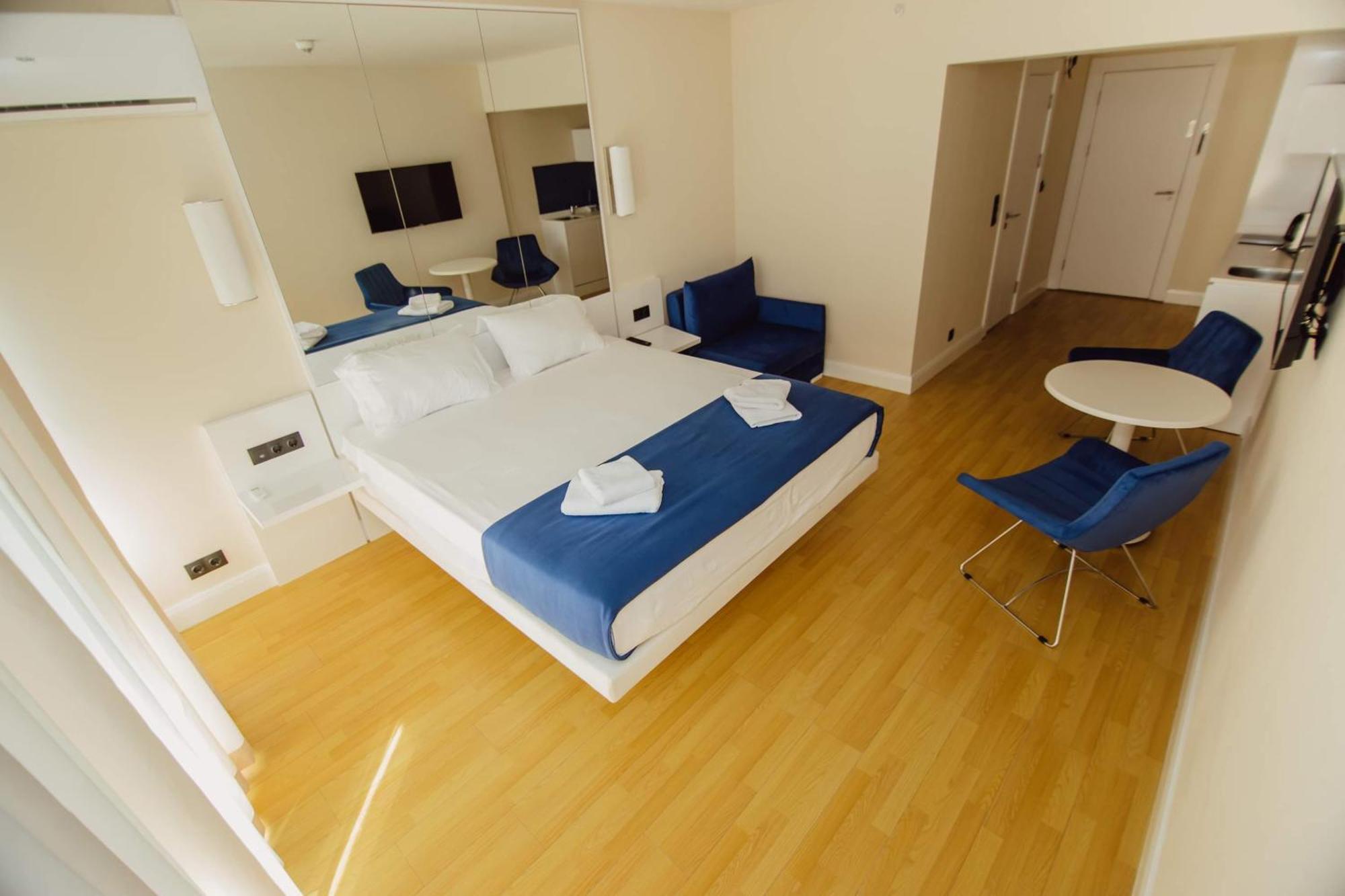 Orbi City Center Sea View Aparthotel บาทูมิ ภายนอก รูปภาพ