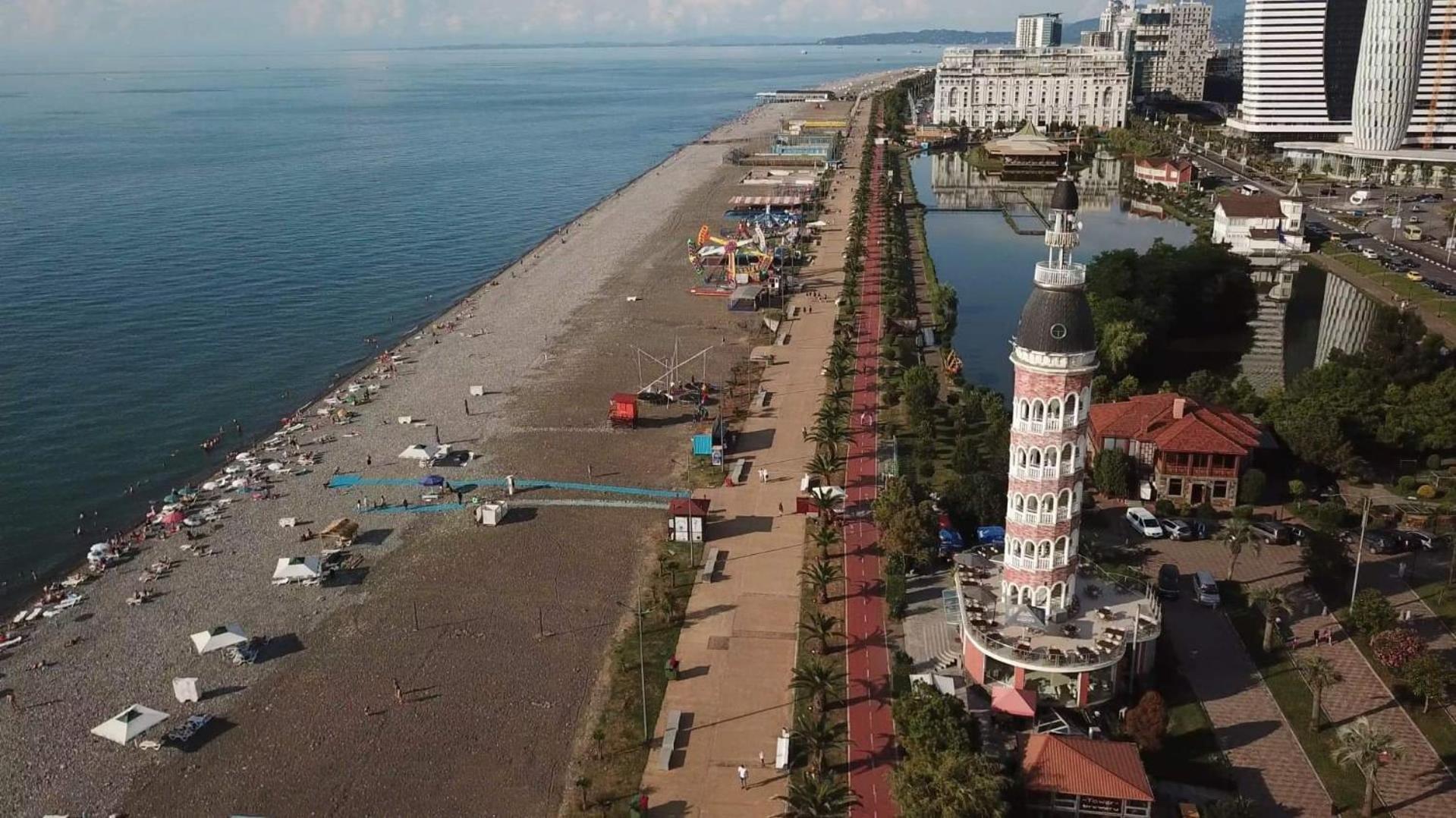 Orbi City Center Sea View Aparthotel บาทูมิ ภายนอก รูปภาพ